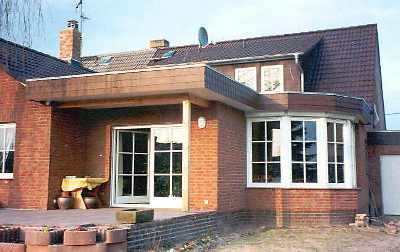 Wohnhaus mit raffinierter Dachform im Wendland